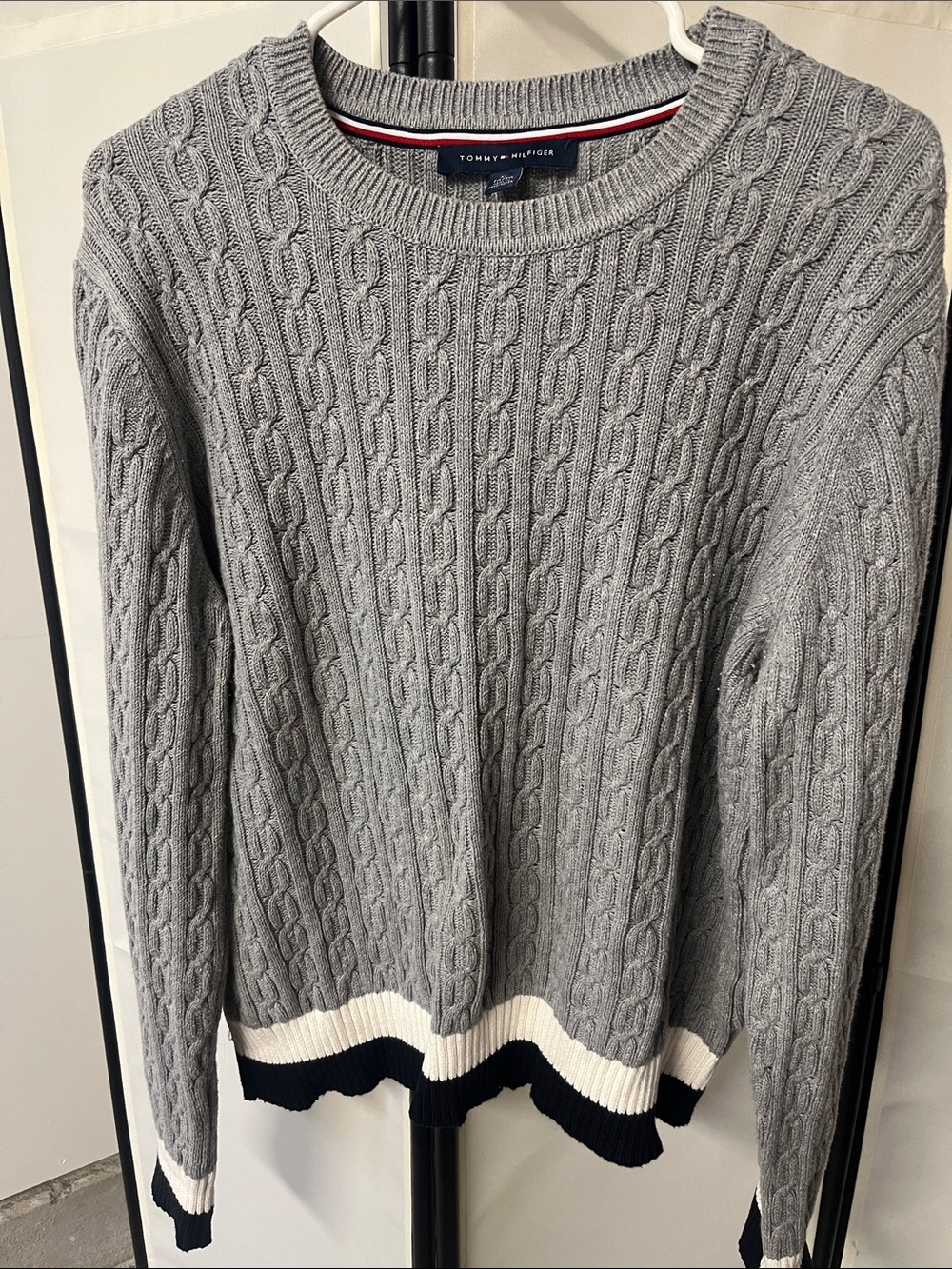 Tommy Hilfiger XL Gray Cable Knit Crewneck Sweater with Navy & White Trim